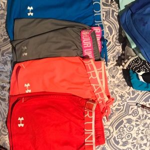 Under Armour Medium Shorts Bundle